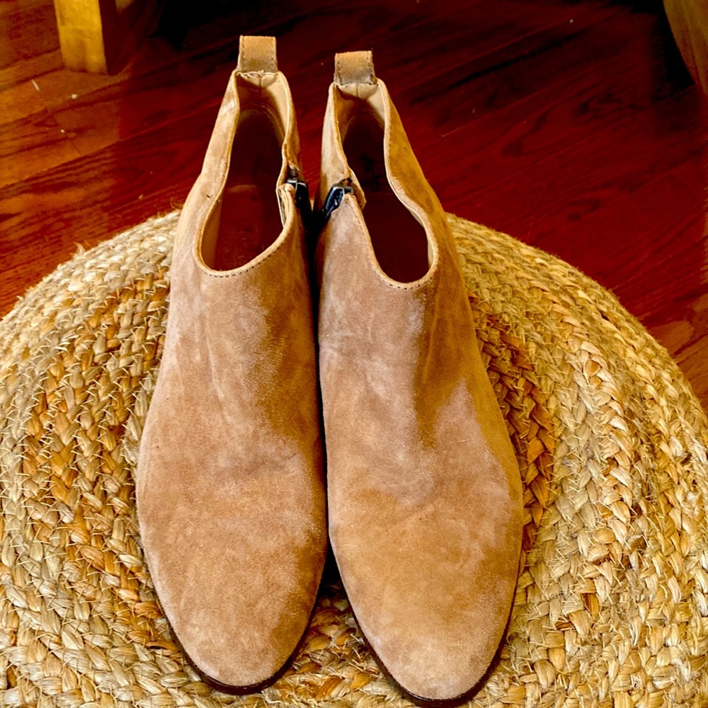 J. Crew size 8 women’s suede booties